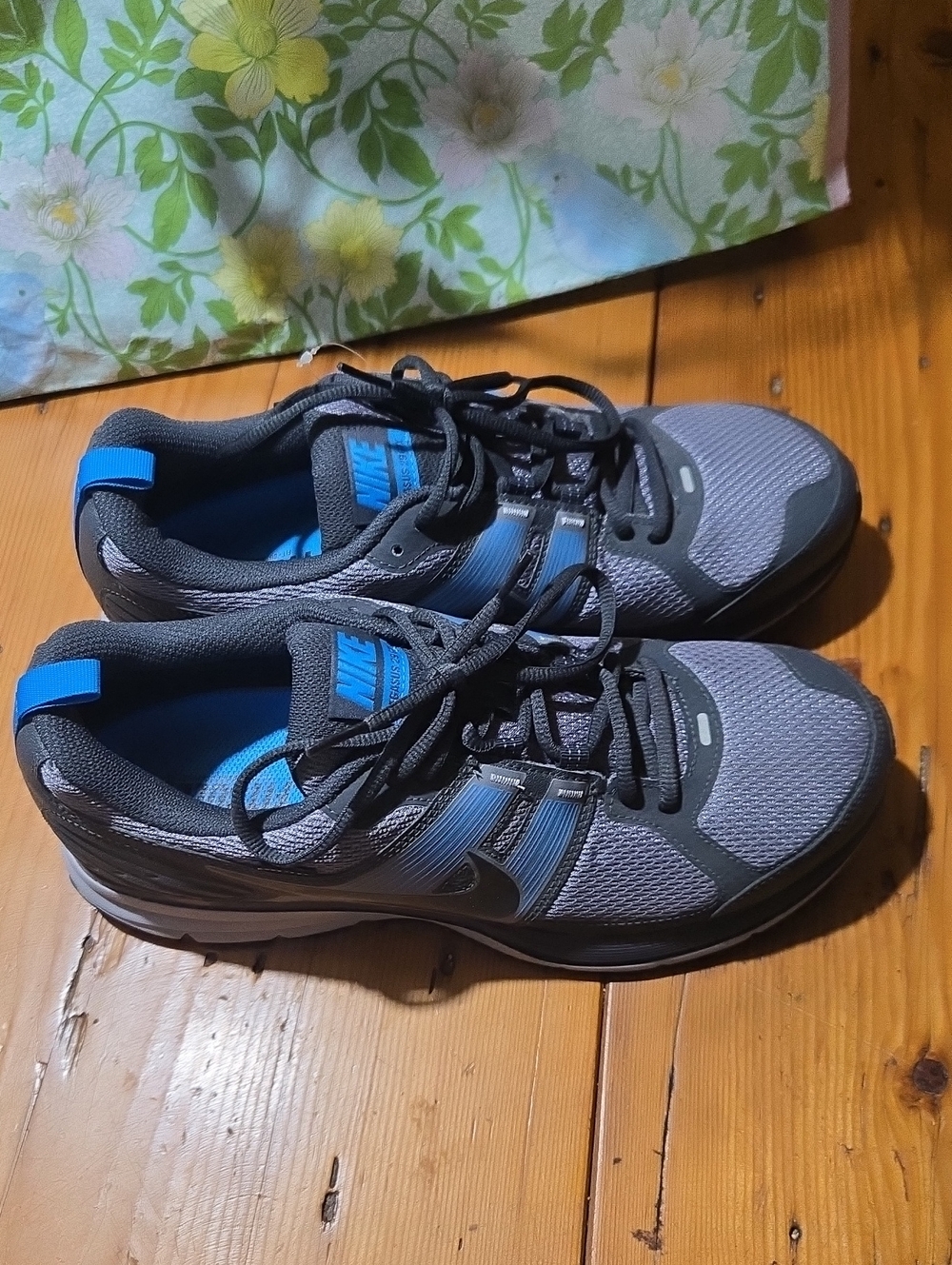 Nike Men’s Gray and Blue Training Sneakers Pegasus 29 Gtx Sz 11.5